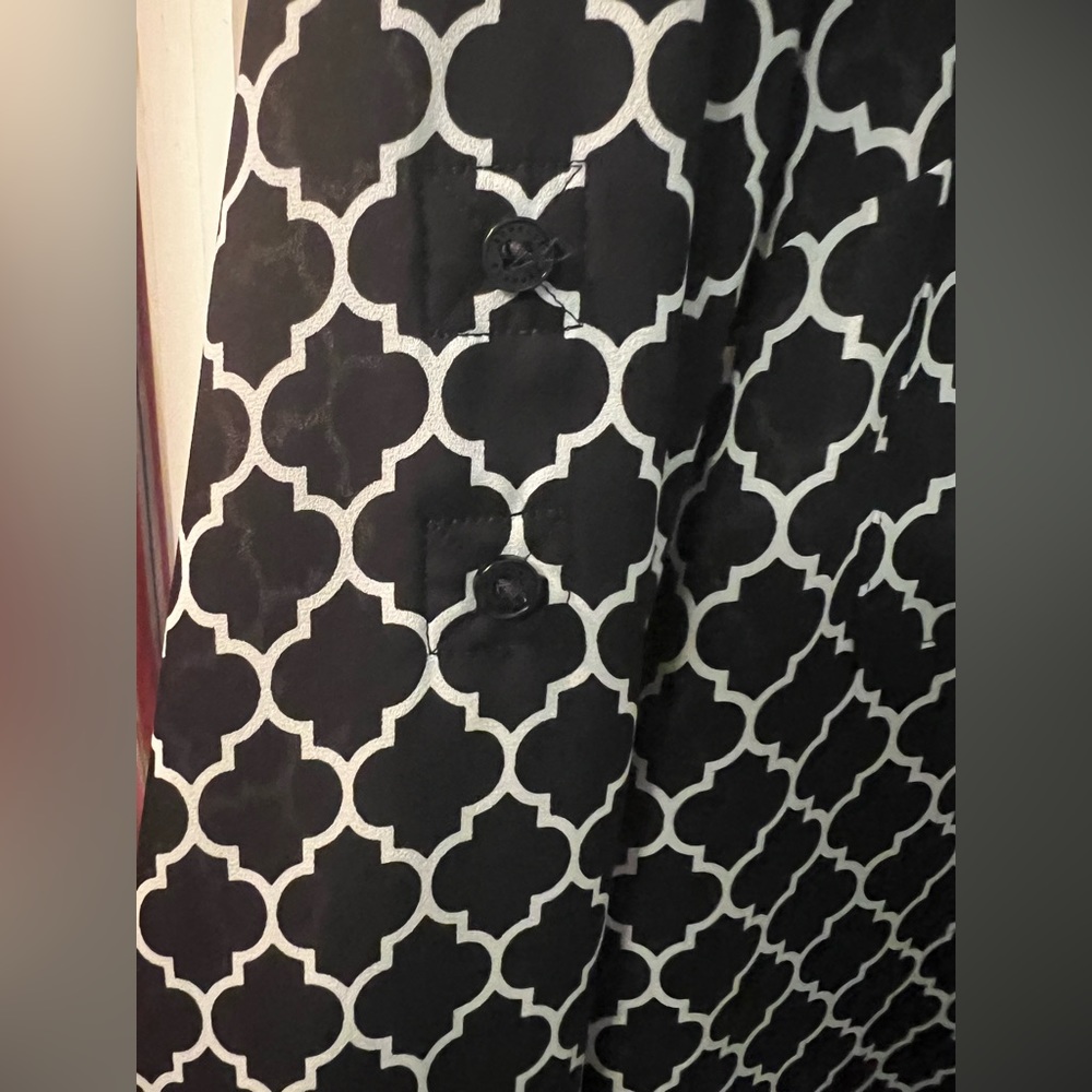 Express Button Up - Picture 4 of 6